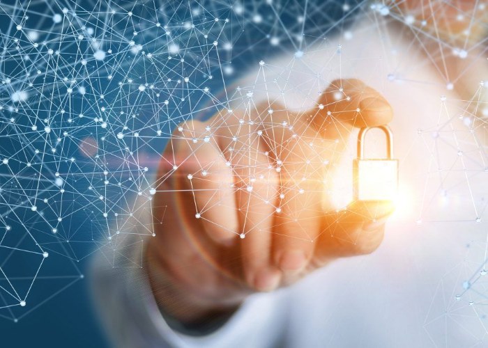 ذخیره اطلاعات امن در بلاک چین