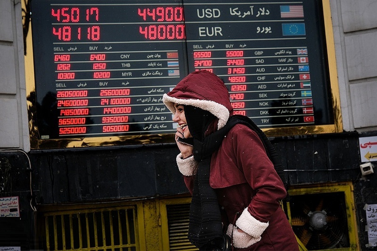 آیا باید منتظر دلار ۱۱۰ هزار تومانی باشیم؟