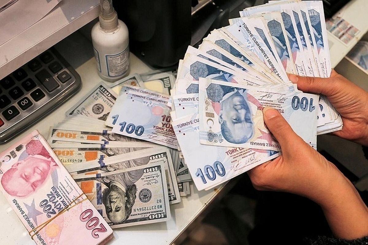 ارزش لیر ترکیه در سراشیبی سقوط