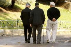 افزایش ۵۰ درصدی حقوق بازنشستگان در سال جاری