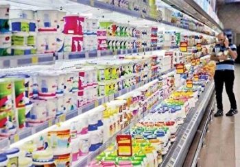 انتقاد مجری تلویزیون به اظهارات عجیب سخنگوی صنایع لبنی درخصوص افزایش قیمت