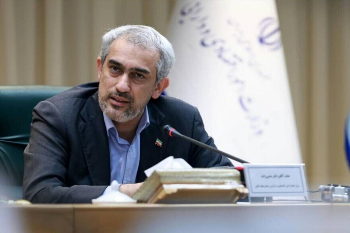 بحران اقتصادی و چالش پرداخت حقوق‌ها و یارانه‌ها از زبان وزیر اقتصاد