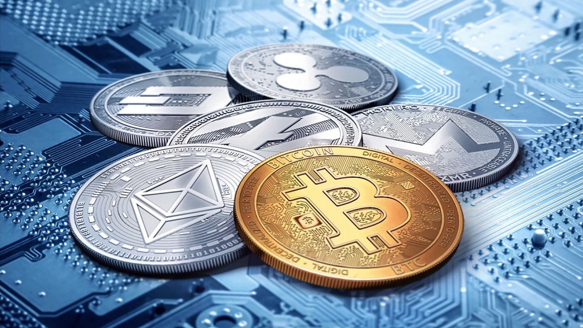 بیت‌کوین در آستانه سقوط یا جهش؟