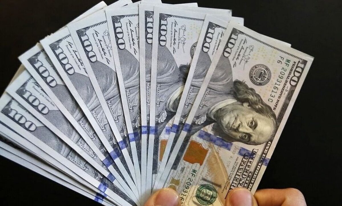 دلار جهانی به کف قیمت چند ساله سقوط کرد