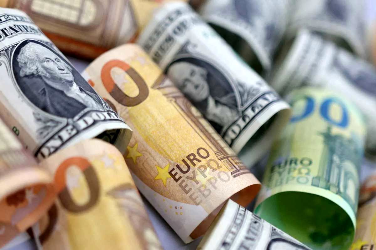 سود میلیاردی دولت و بانک‌ها از دل گرانی دلار!