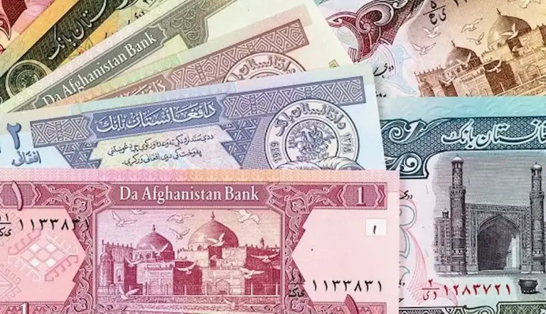 شرمساری اقتصادی؛ سقوط آزاد ریال مقابل افغانی | پول ملی چطور ذبح شد؟