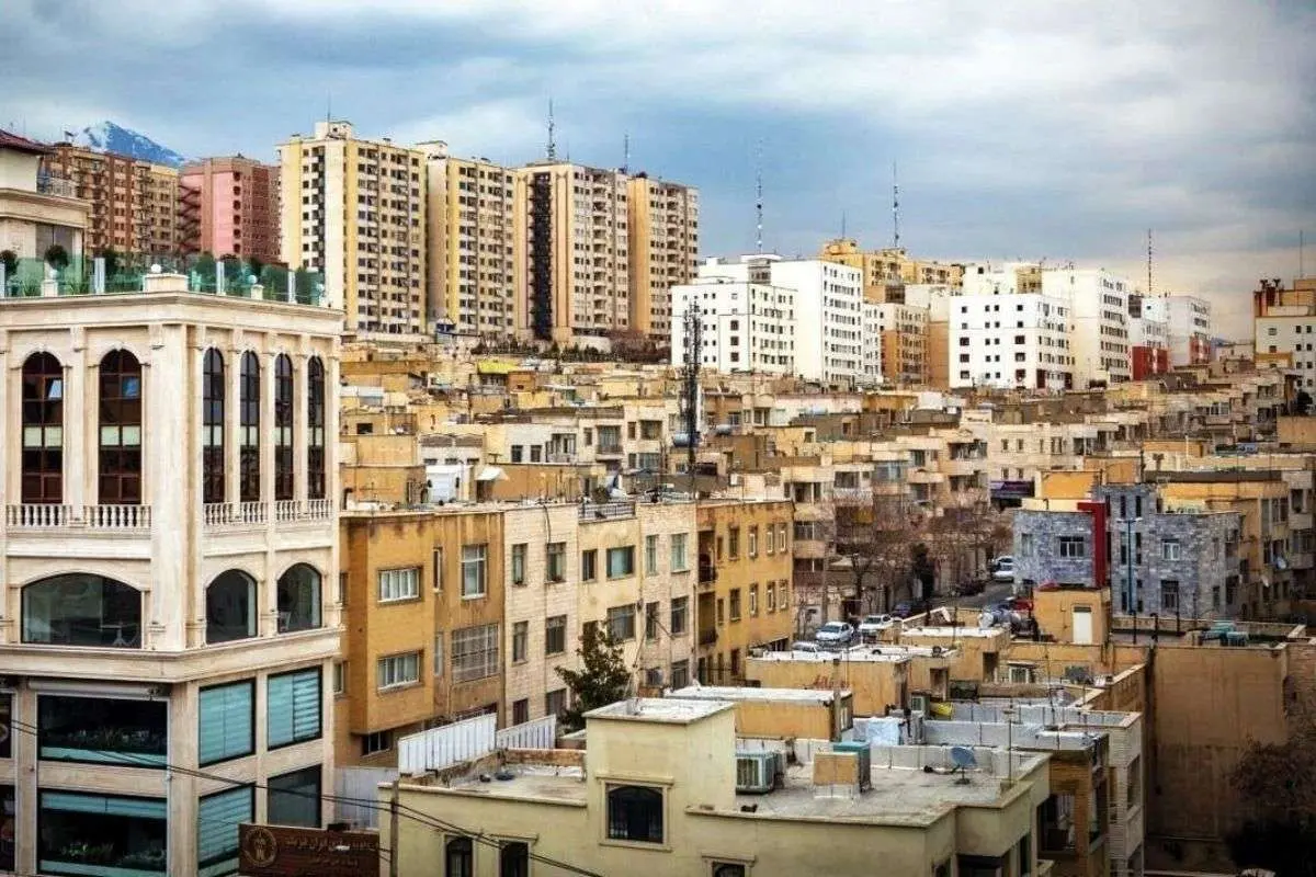 قیمت آپارتمان‌های تهران در همین بازه زمانی سال گذشته چقدر بود؟