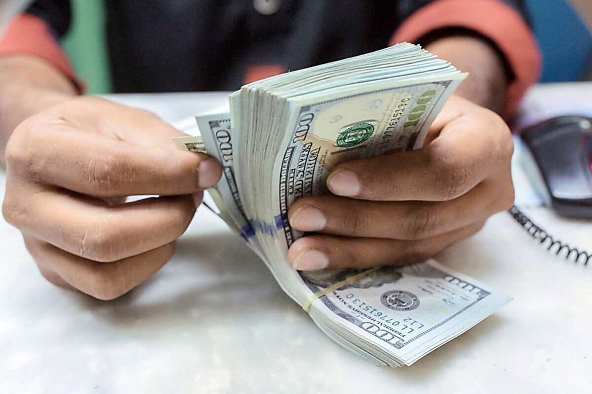قیمت دلار امروز تغییر کرد/ دلار، یورو و درهم در بازار رسمی چند معامله شدند؟