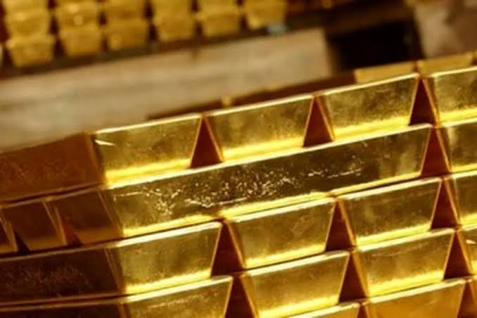 قیمت طلا انفجاری شد/ اونس جهانی طلا در قله تازه