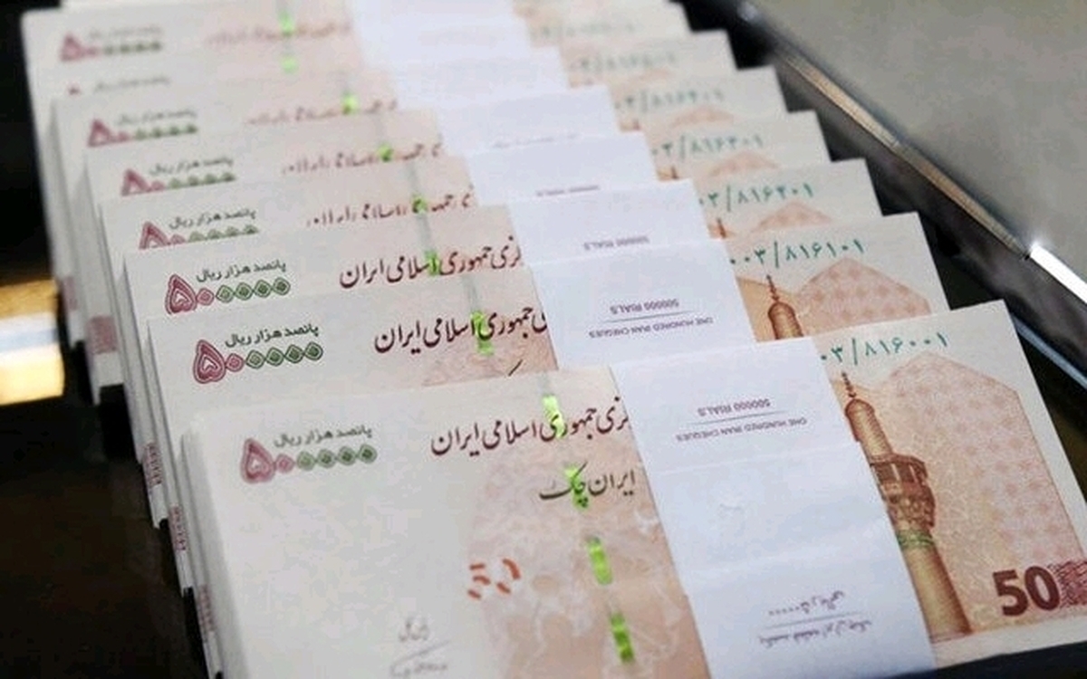 ماجرای حقوق ۶۰۷ میلیونی مدیرعامل چادرملو + عکس
