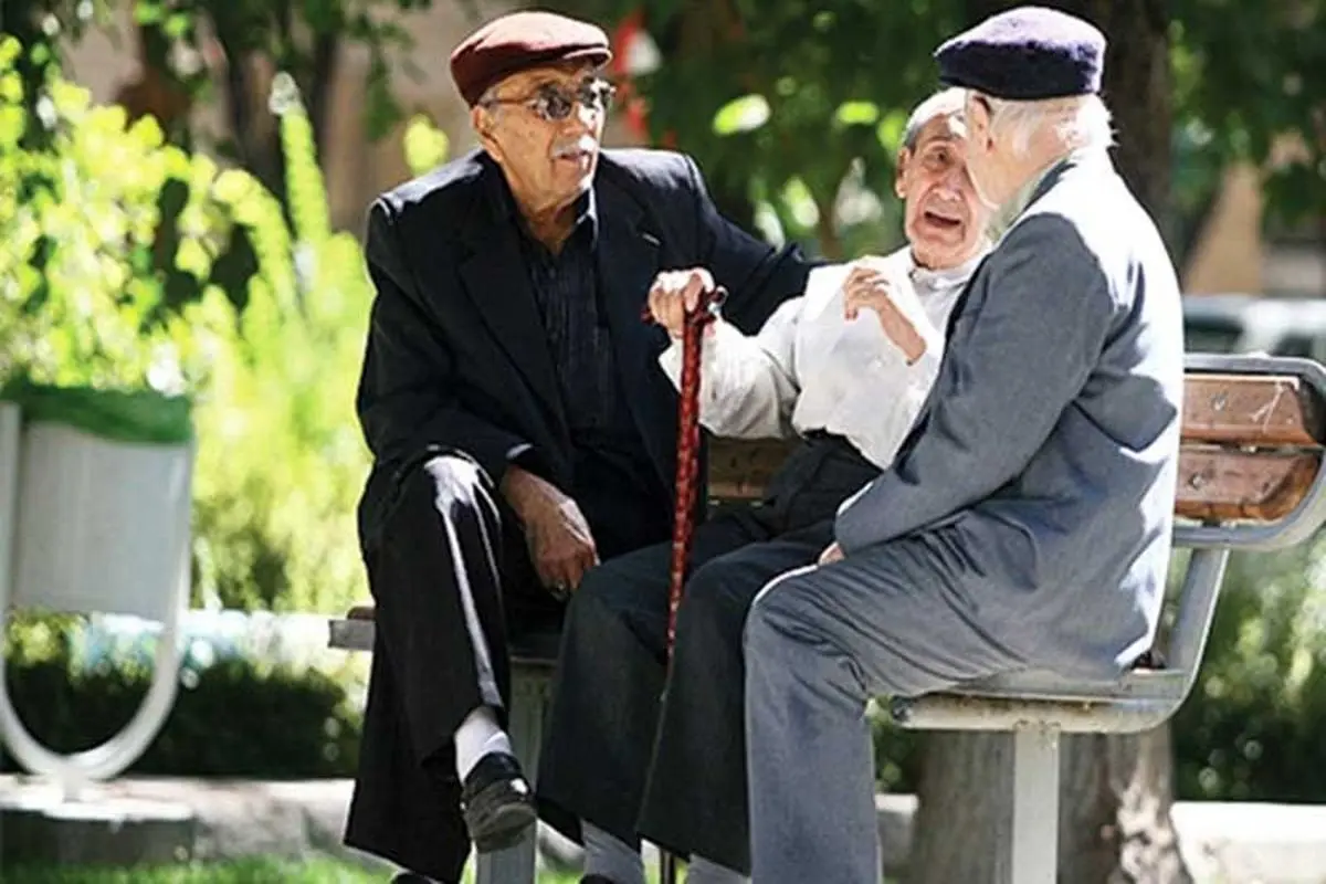 متوسط سن بازنشستگی در ایران ۵۱ تا ۵۲ سال است