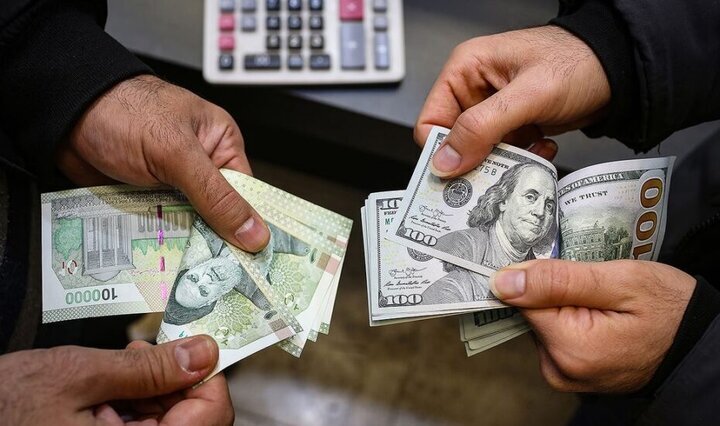 نرخ ارز به چه عددی می‌رسد؟