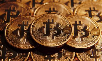 پشتوانه بیت‌کوین چیست و چرا ارزش دارد؟