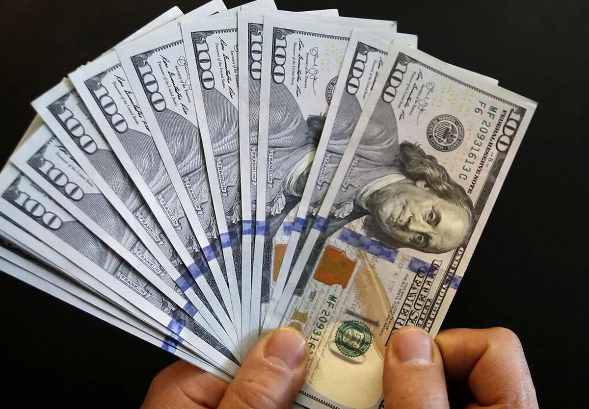 پیش بینی قیمت دلار امروز ۱۶ فروردین ۱۴۰۴/ قیمت دلار سقوط می‌کند؟