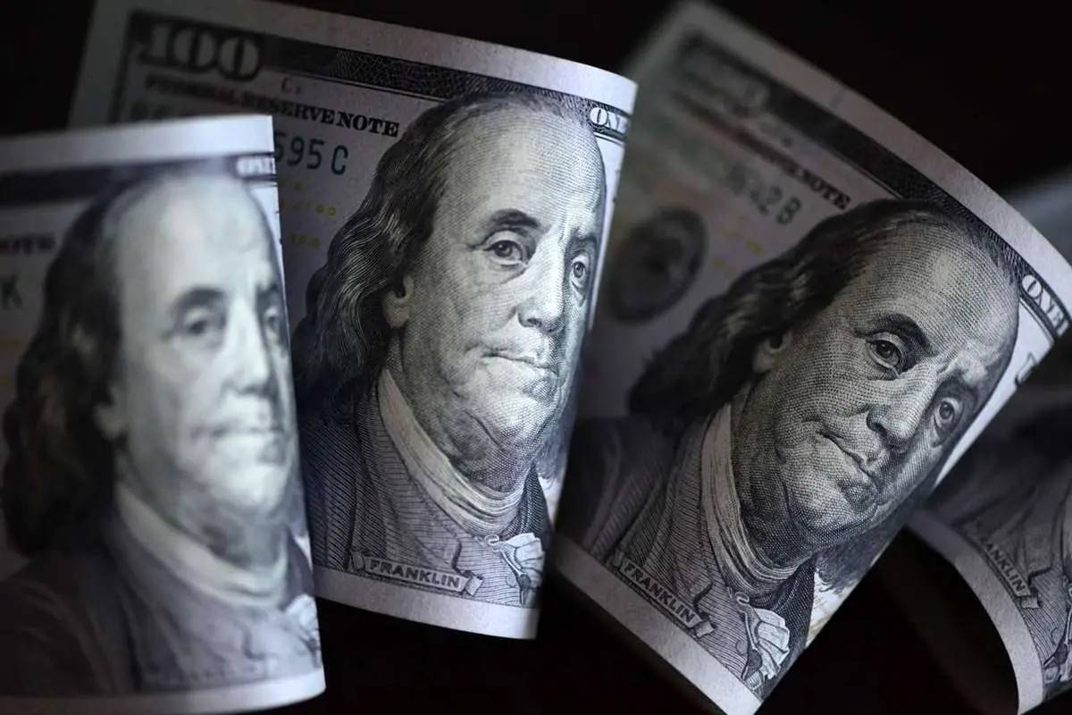 پیش بینی قیمت دلار امروز ۲۶ مهر ۱۴۰۴/ قیمت دلار ارزان می‌شود؟