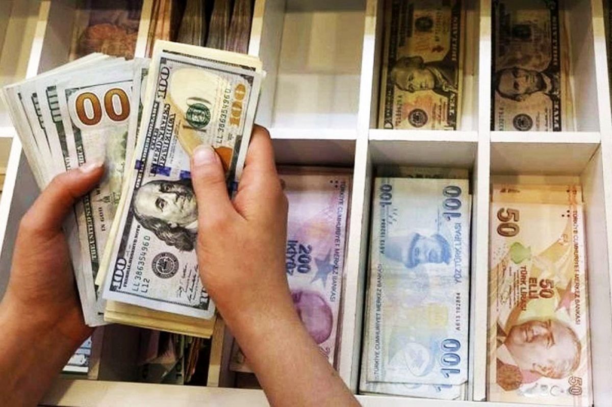 پیش بینی قیمت دلار امروز ۳۰ مهر ۱۴۰۴/ قیمت دلار در مرز حساس