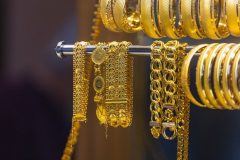 پیش بینی قیمت طلا و سکه امروز ۱۸ مرداد ۱۴۰۴/ طلا بخریم یا نه؟