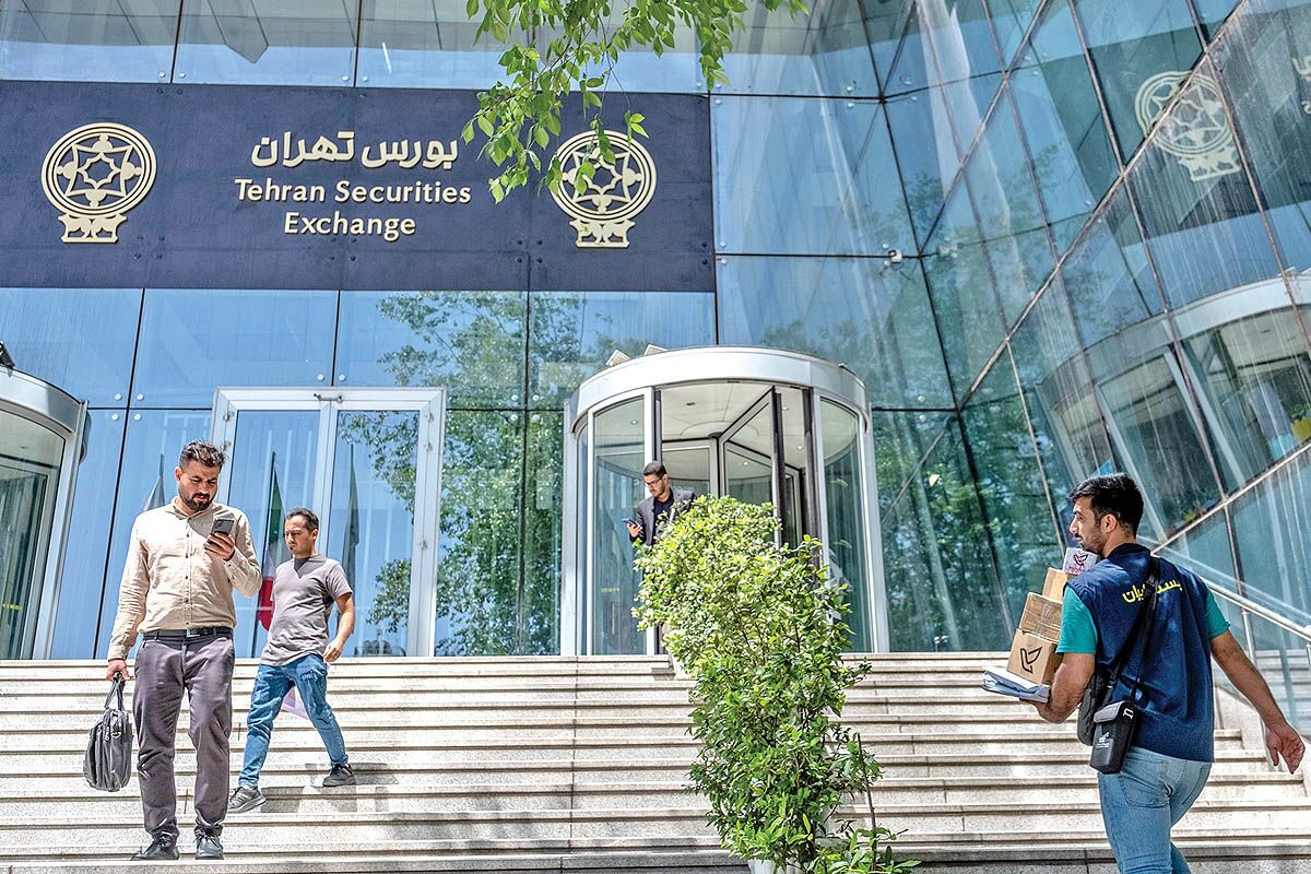 پیش‌‍بینی بورس فردا چهارشنبه ۱۹ آذر ۱۴۰۴