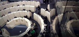 پیش‌بینی بورس فردا یک‌شنبه ۲ آذر ۱۴۰۴