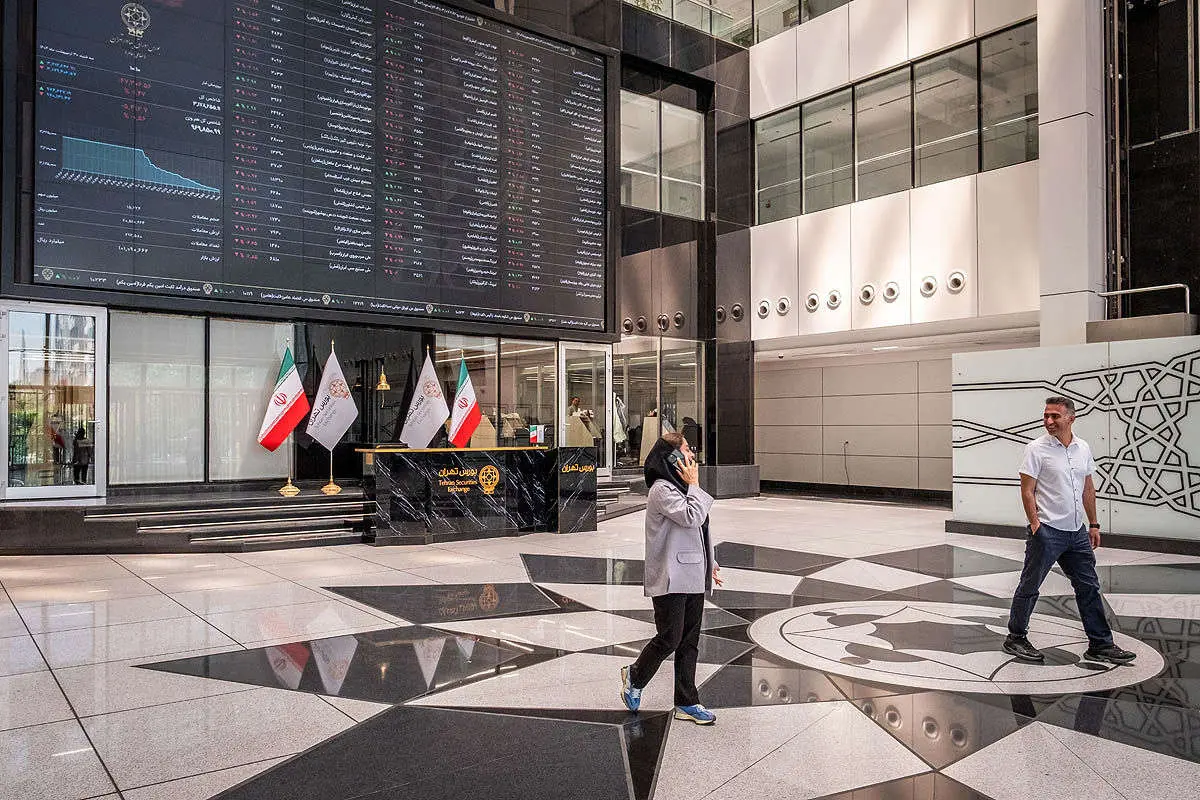 چهره دوگانه بورس تهران در پاییز ۱۴۰۴