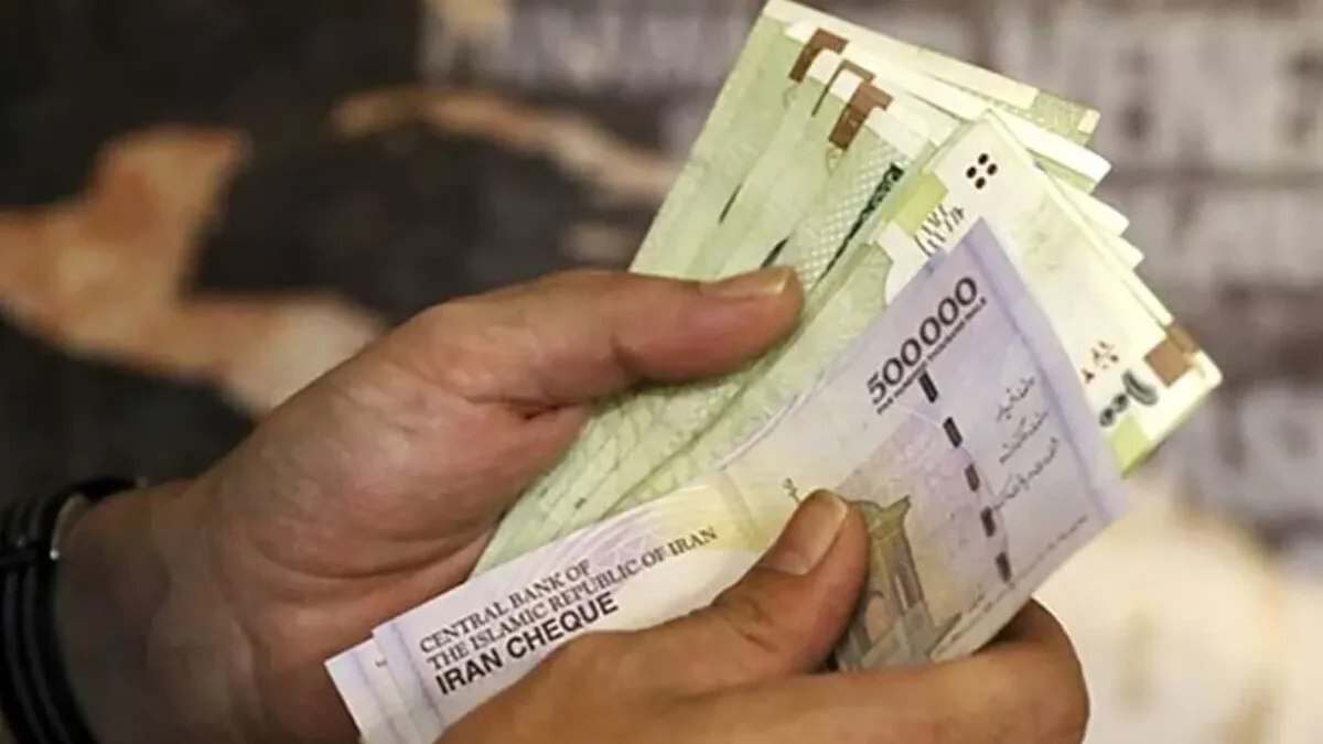 کارگران و کارمندان منتظر حقوق سرسام آور باشند!