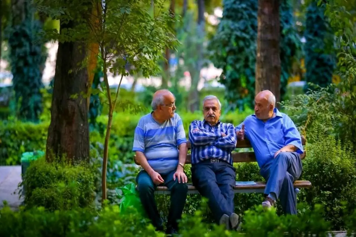 کدام بازنشستگان از لیست وام ۵۰ میلیون حذف می‌شوند؟