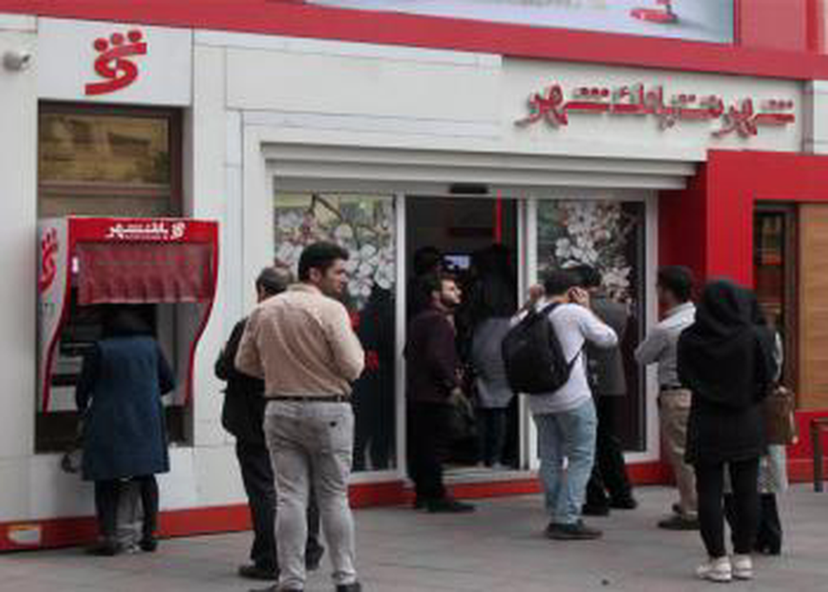 ۶۷ هزار میلیارد تومان از وام‌های بانک شهر در جیب خودی‌ها / غیبت پرسش‌برانگیز ۳ بانک بزرگ در آمار‌های بانک مرکزی